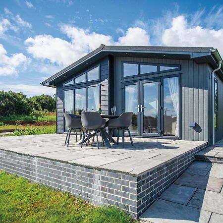 Swanlake Lodge - 3 Bedroom Holiday Home - Penally Exterior photo